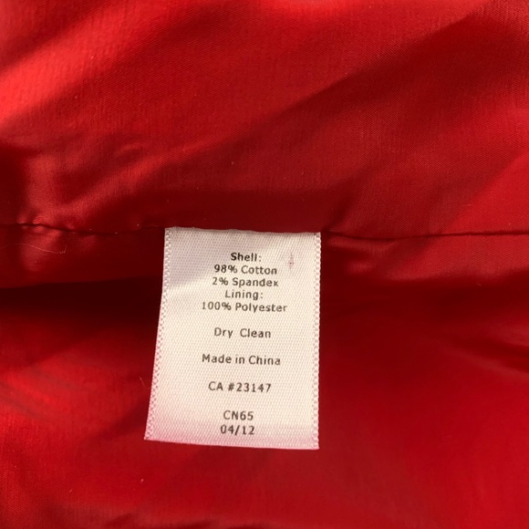 Talbots women’s red corduroy jacket/blazer with two button closure. Size 16p - Picture 13 of 13